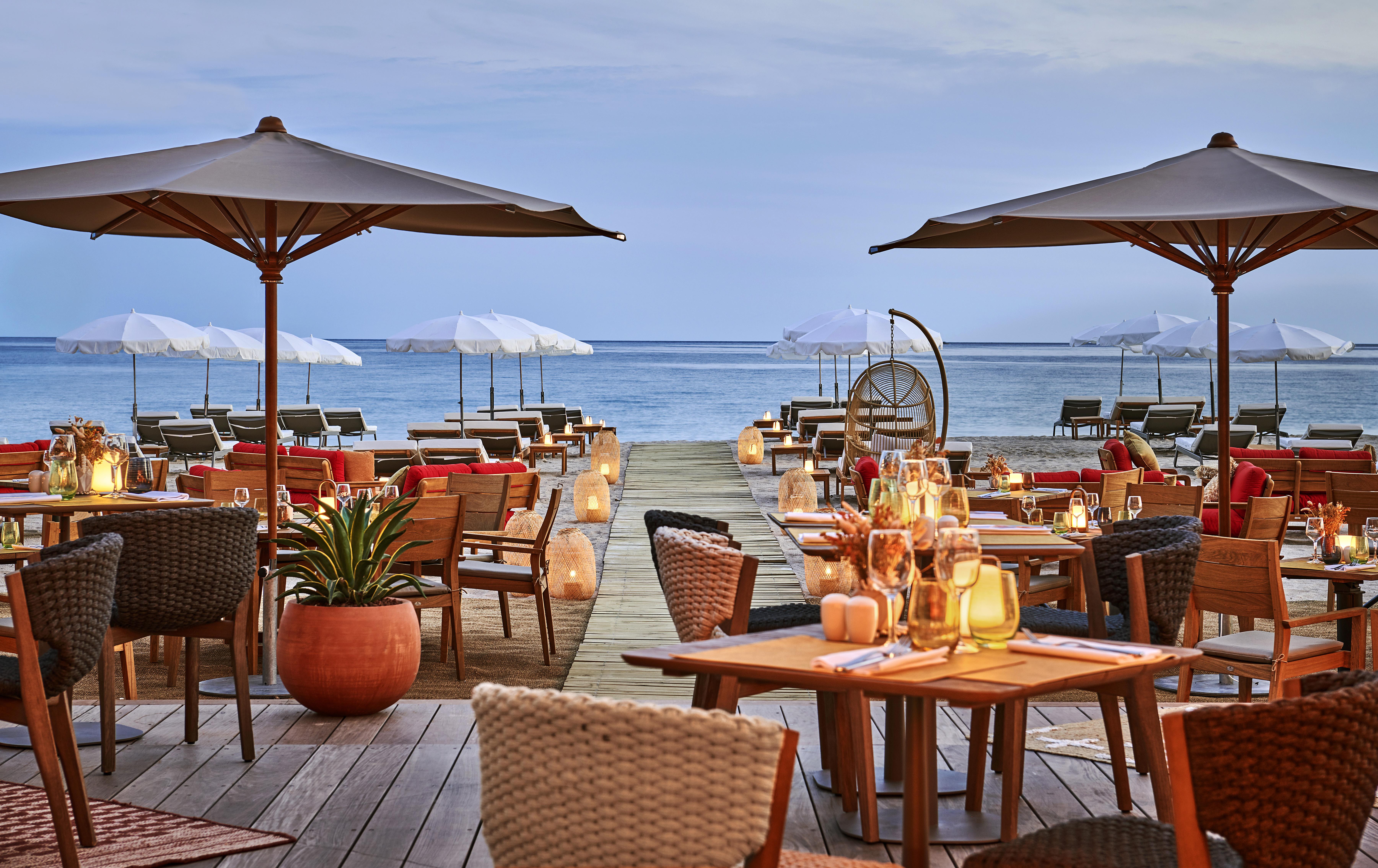 Hotel Barriere Le Gray D'Albion Cannes Exterior photo